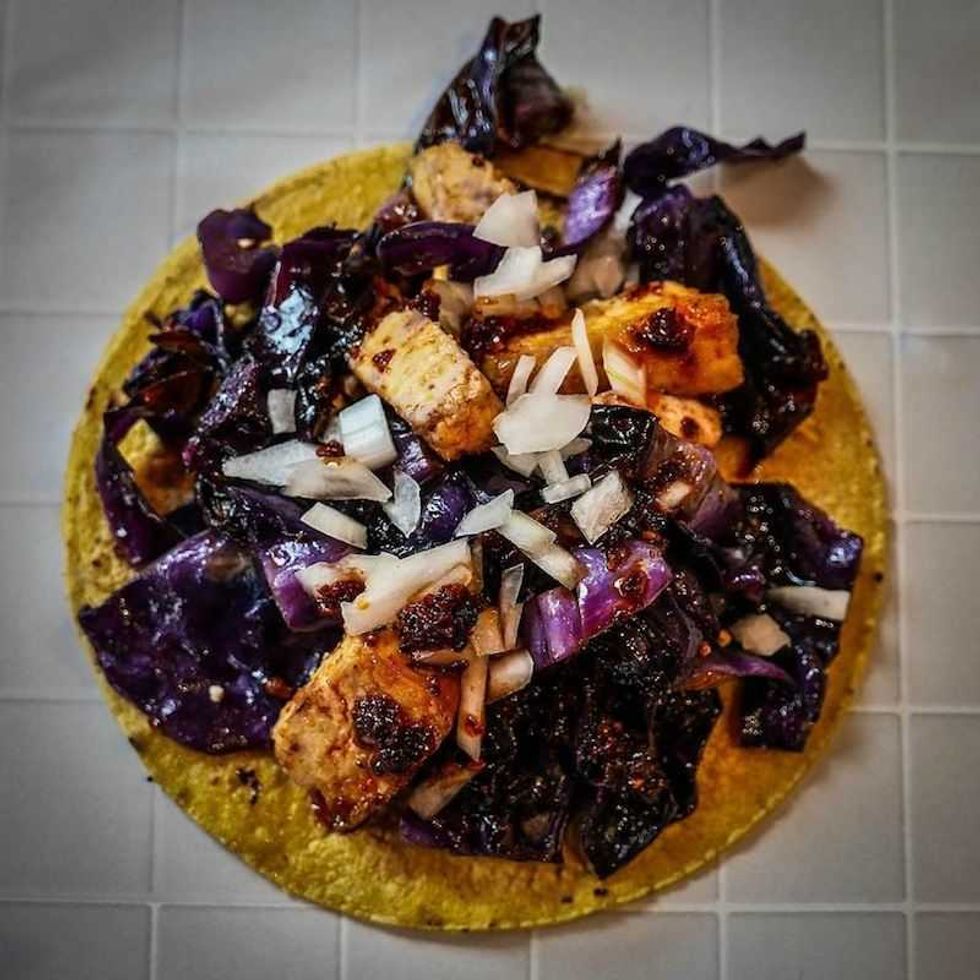 tacos luis la gastronomia mexicana conquista israel 2