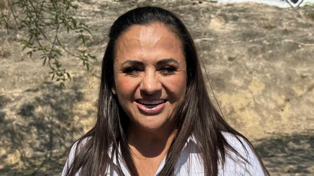 Tania Ruiz Castro, coordinadora de Proyectos Regionales del Gobierno de Querétaro, durante jornada Aquí Contigo Gober en San Juan del Río