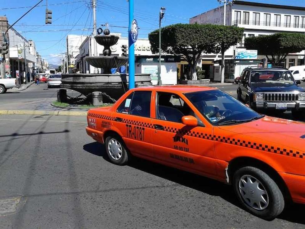 taxistas de san juan del rio desconocen proyecto del taximetro 1