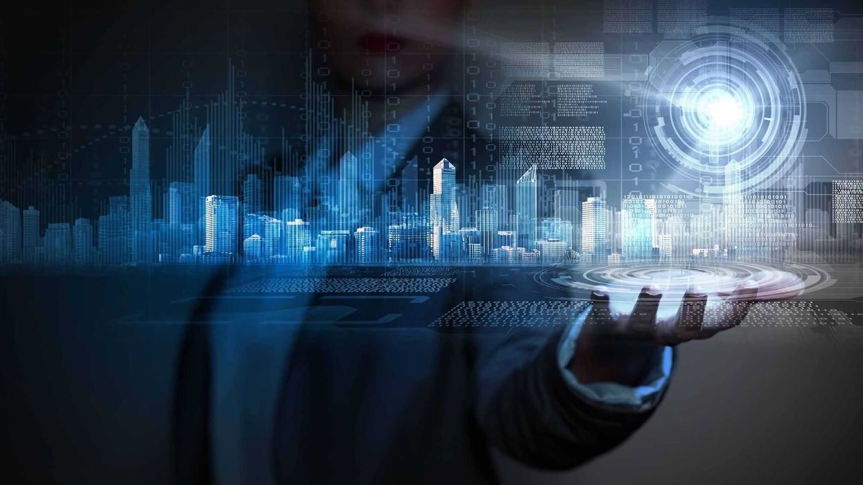 Tecnología Pluxee para la gestión de movilidad empresarial.