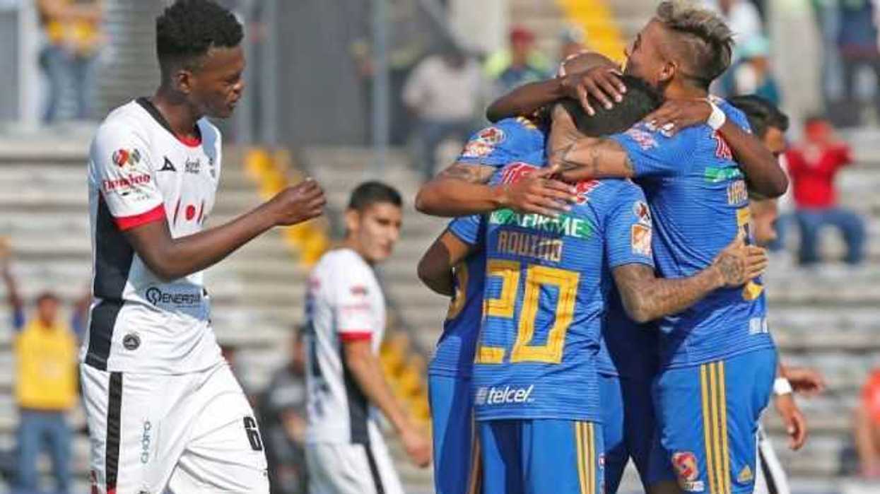tigres-amarra-calificacion-a-liguilla-al-vencer-3-0-a-lobos-en-liga-mx