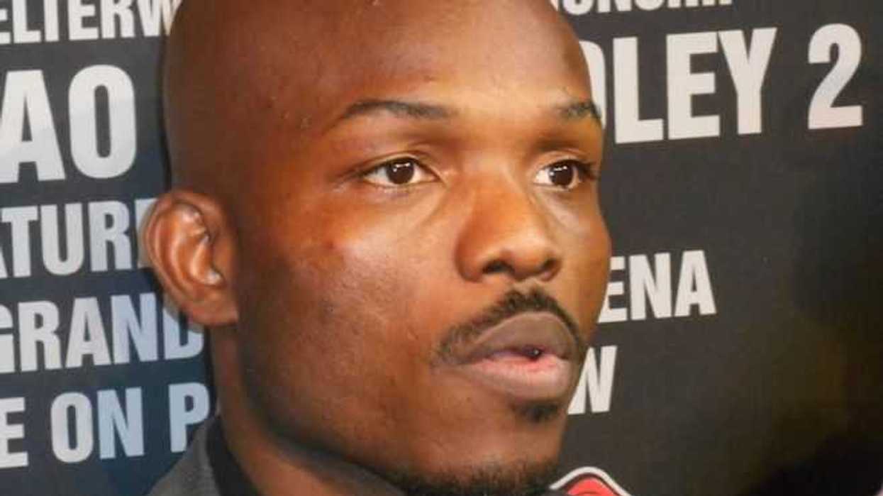 Timothy Bradley. NOTIMEX