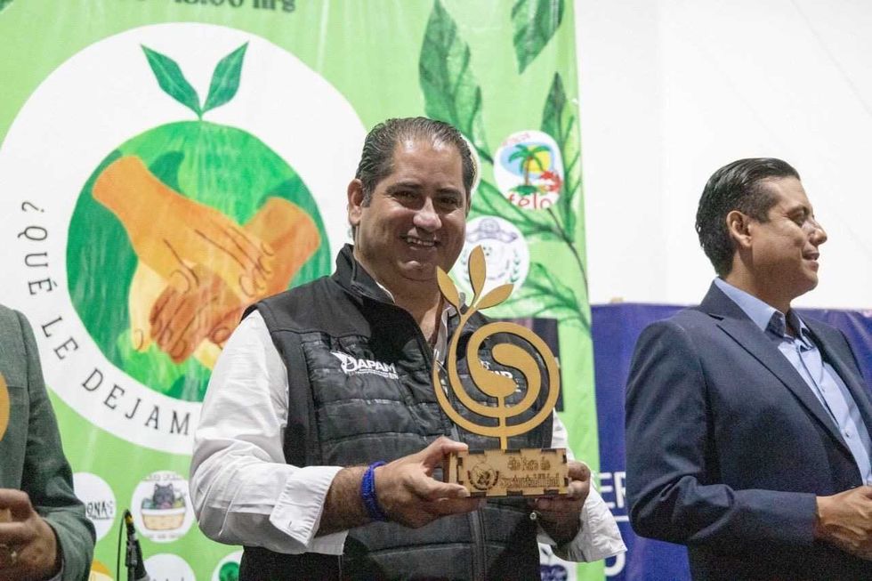 To\u00f1o P\u00e9rez, director de JAPAM, durante ponencia Ra\u00edces del Agua en Cuarto Foro de Sustentabilidad UAQ San Juan del R\u00edo