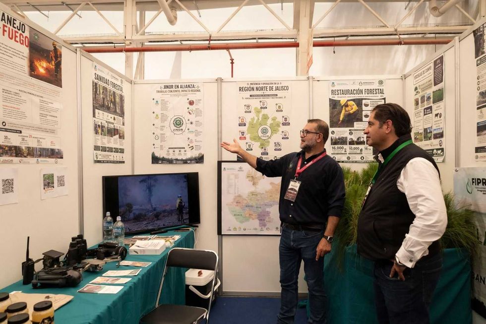 To\u00f1o P\u00e9rez durante la Feria Nacional Forestal 2026 realizada en Zapopan, Jalisco.