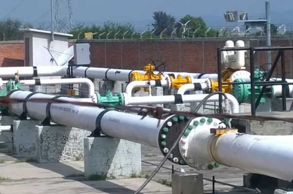 toma clandestina estacion rebombeo pemex 2