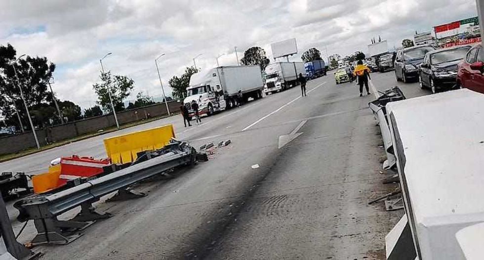 toman caseta peaje palmillas 3