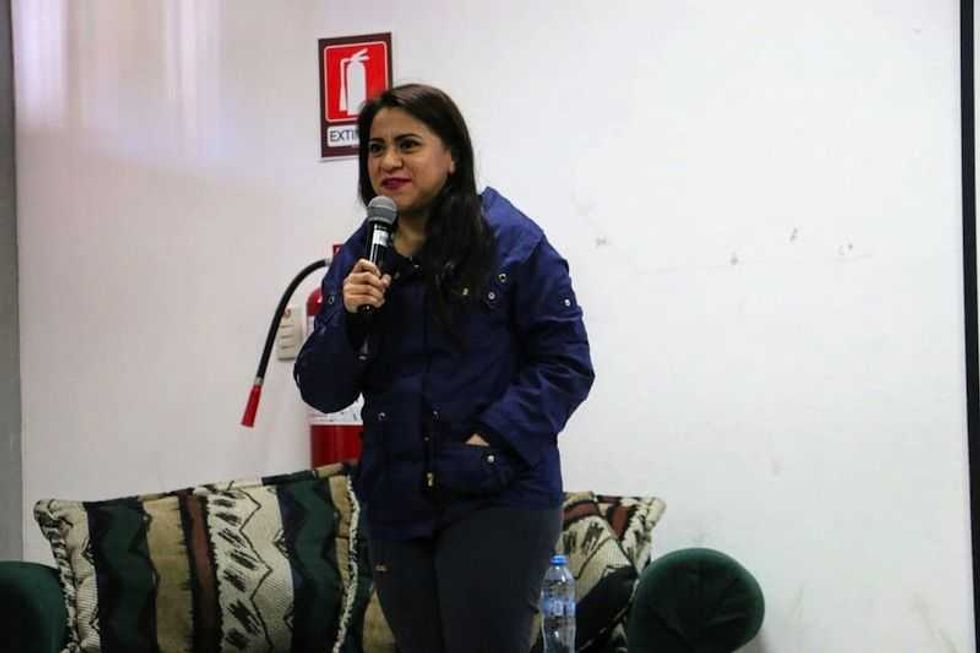 trabaja vero hernandez en prevencion de violencia digital en amealco 2