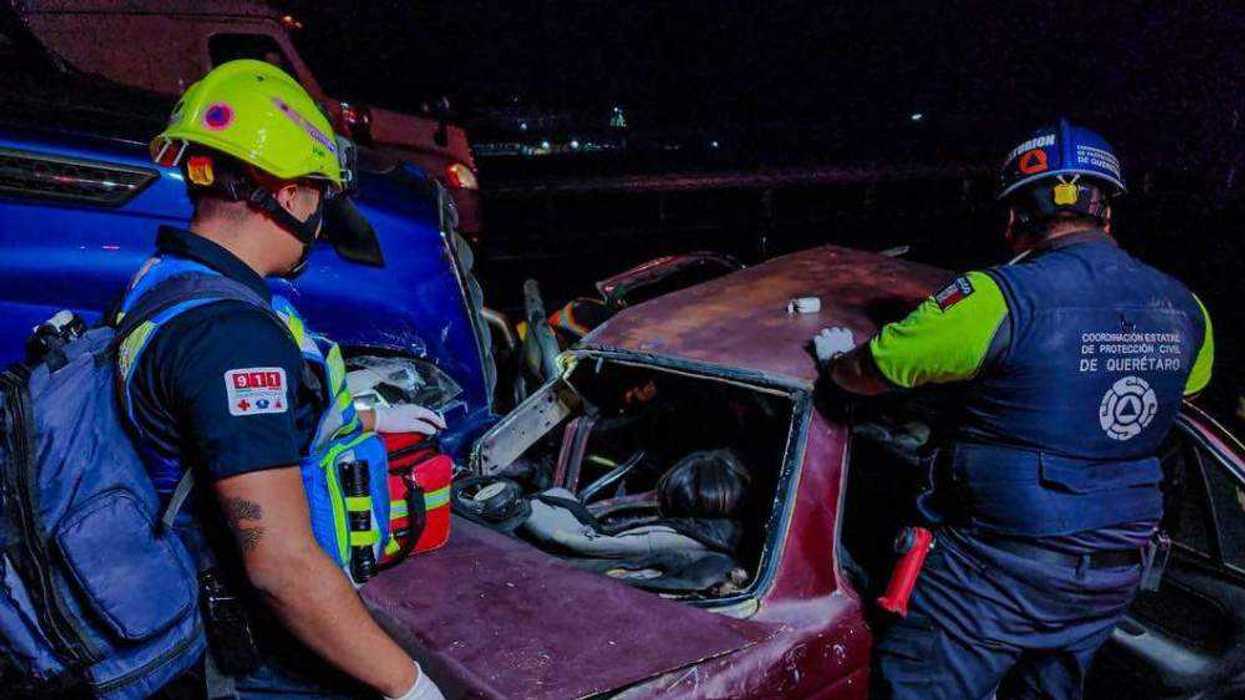 Trágico Accidente en la Carretera 57 Deja un Fallecido y una Persona Herida. Foto: Facebook/Protección Civil del Municipio de Querétaro.