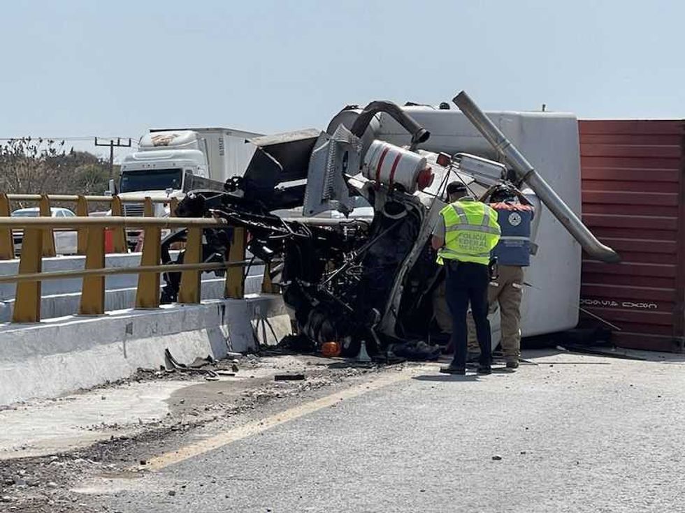 trailer accidente vias5
