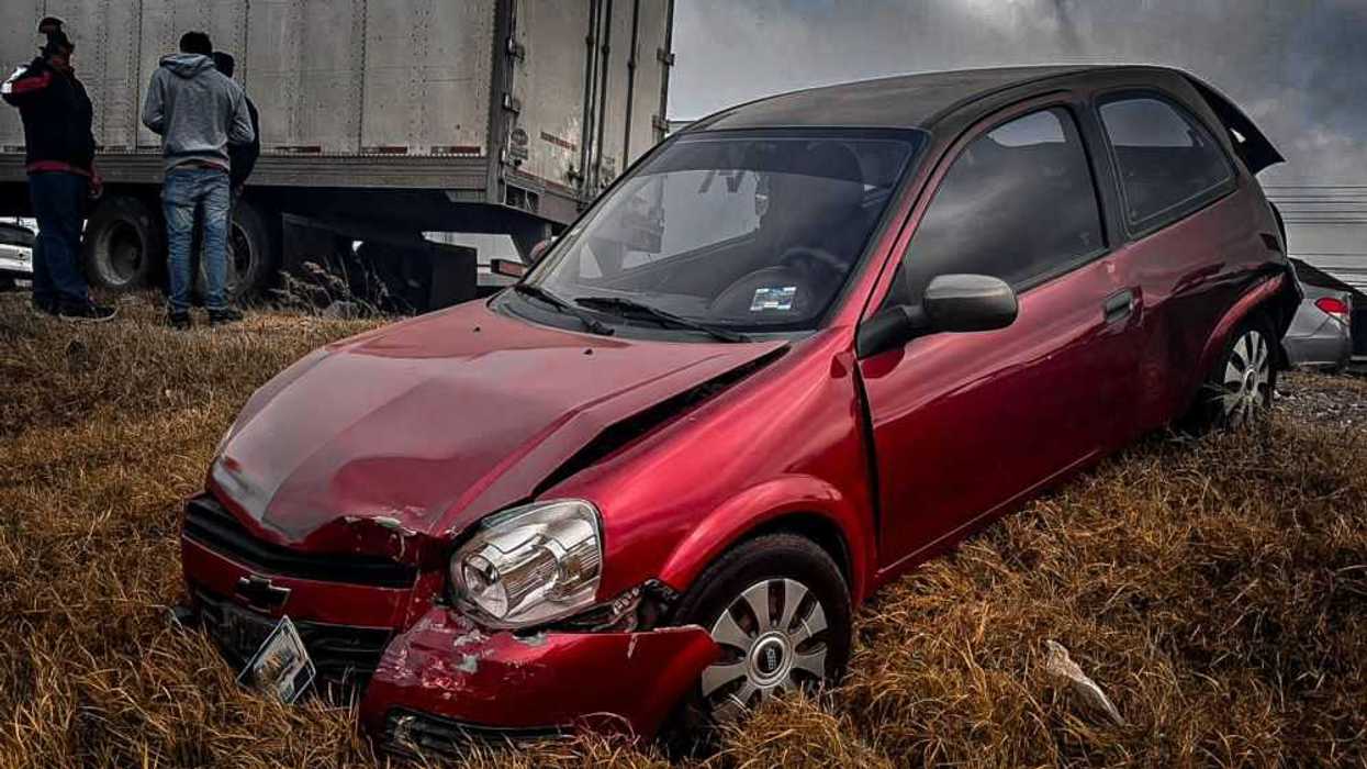 Tráiler impacta a vehículo en la México-Querétaro. Foto: Ilustrativa/ Facebook/Protección Civil El Marqués.