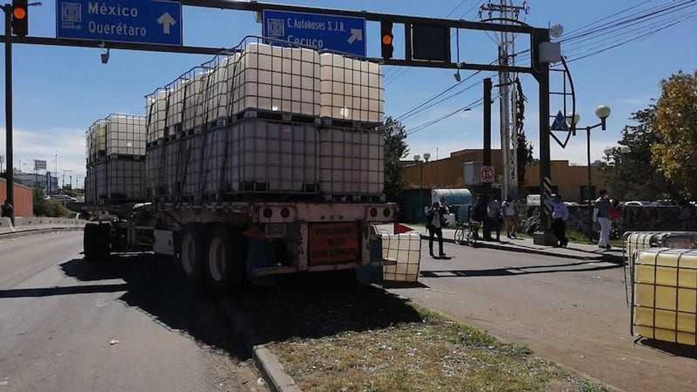 trailer tren carga4