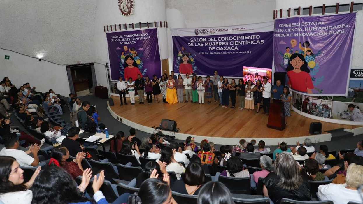 Tres científicas investidas en el Salón del Conocimiento de las Mujeres Científicas de Oaxaca durante el Congreso Estatal Género 2026