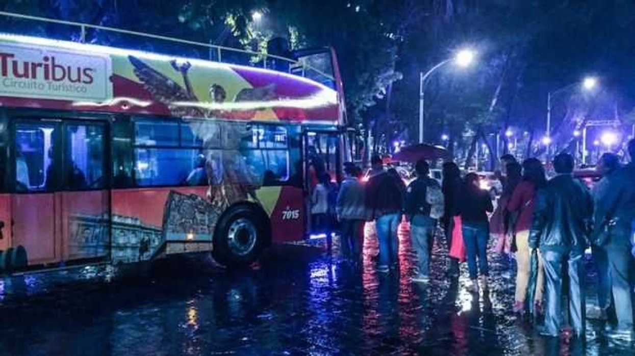 turibus-continua-con-su-recorrido-de-dia-de-muertos