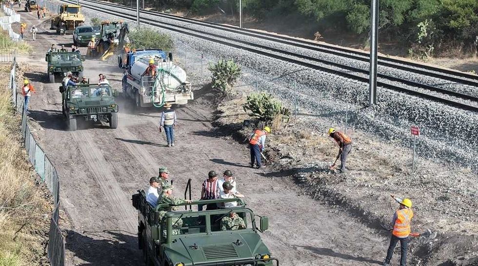 \u200bObras del Tren Interurbano M\u00e9xico-Quer\u00e9taro iniciar\u00e1n la pr\u00f3xima semana con trabajos de 24 horas continuas. Habr\u00e1 cierres a la altura del kil\u00f3metro 69 de autopista y zona de la estatua en San Juan del R\u00edo.
