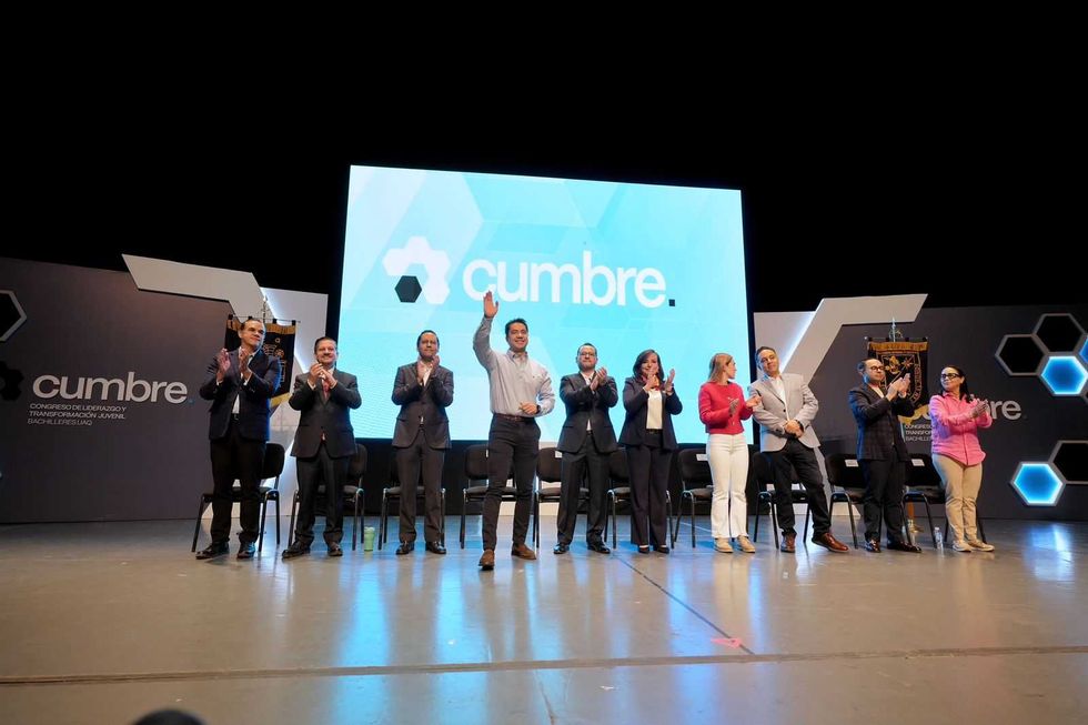 UAQ inaugura primera Cumbre de Liderazgo Bachilleres con cuatro mil estudiantes de cinco instituciones en Quer\u00e9taro 2026