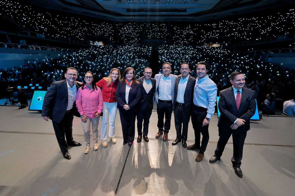 UAQ inaugura primera Cumbre de Liderazgo Bachilleres con cuatro mil estudiantes de cinco instituciones en Quer\u00e9taro 2026