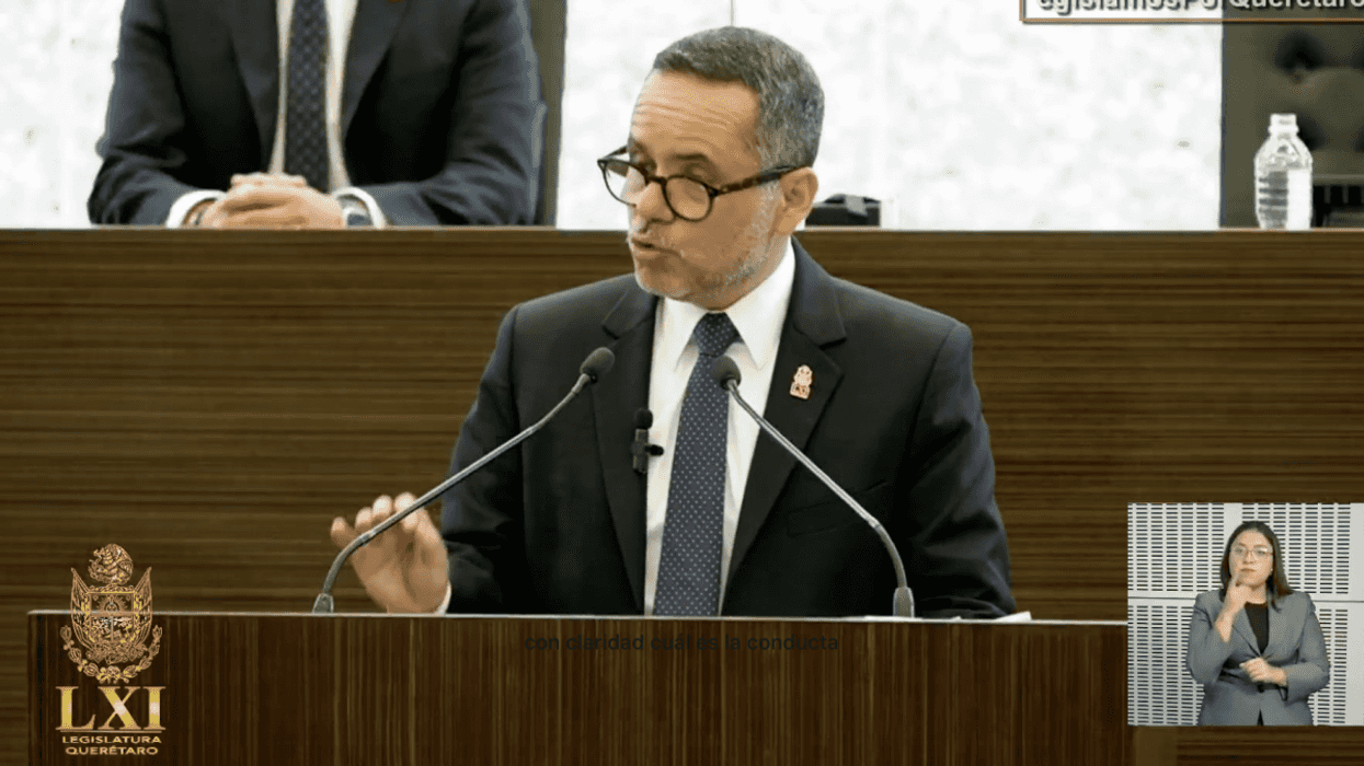 uis Gerardo Ángeles Herrera presenta Primer Informe con llamado al diálogo político.