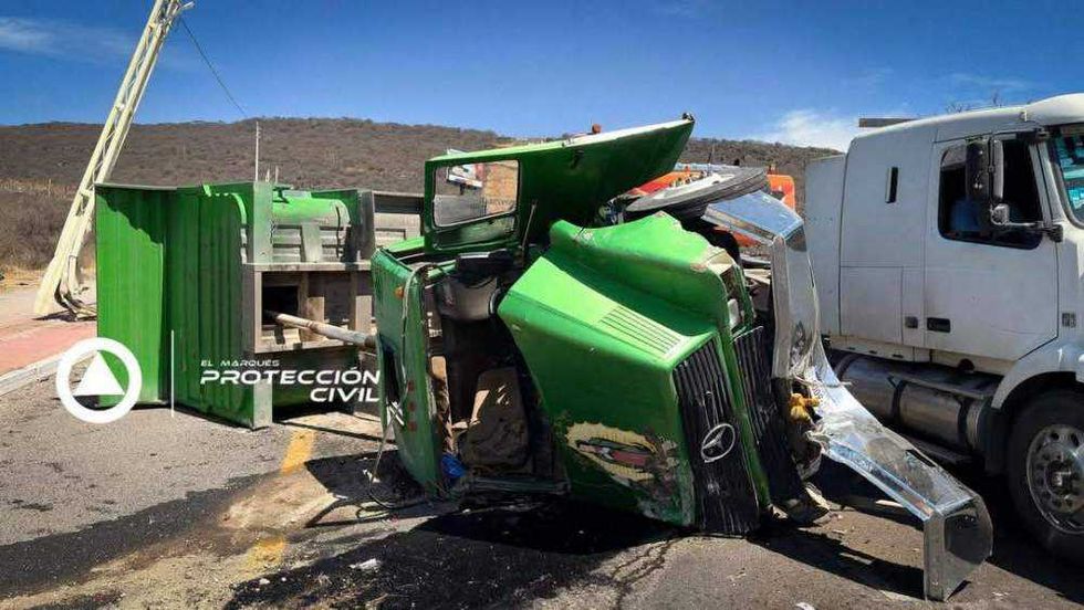 ¡ÚLTIMA HORA! Accidente en Paseo Centenario Provoca Caos Vial.