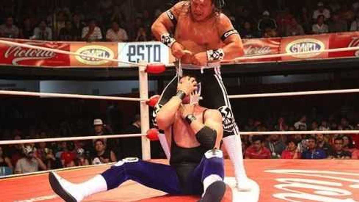 ultimo-guerrero-viene-de-atras-y-conquista-titulo-completo-cmll