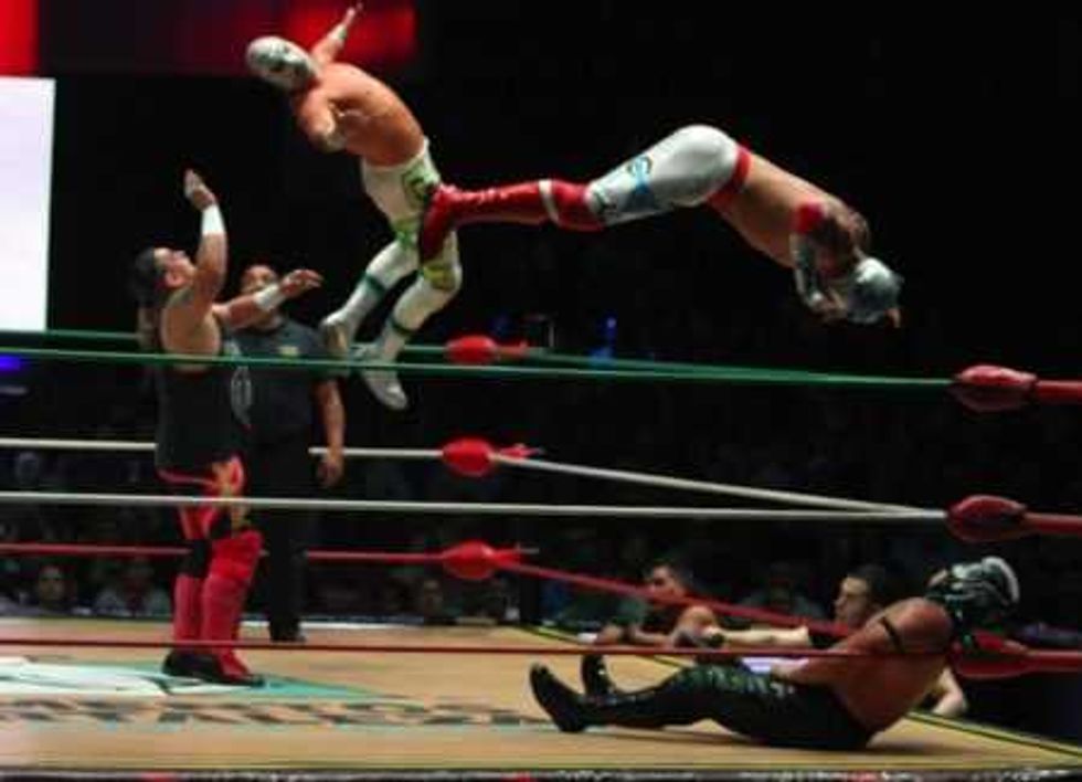 ultimo guerrero y sanson ganan primera fase 2