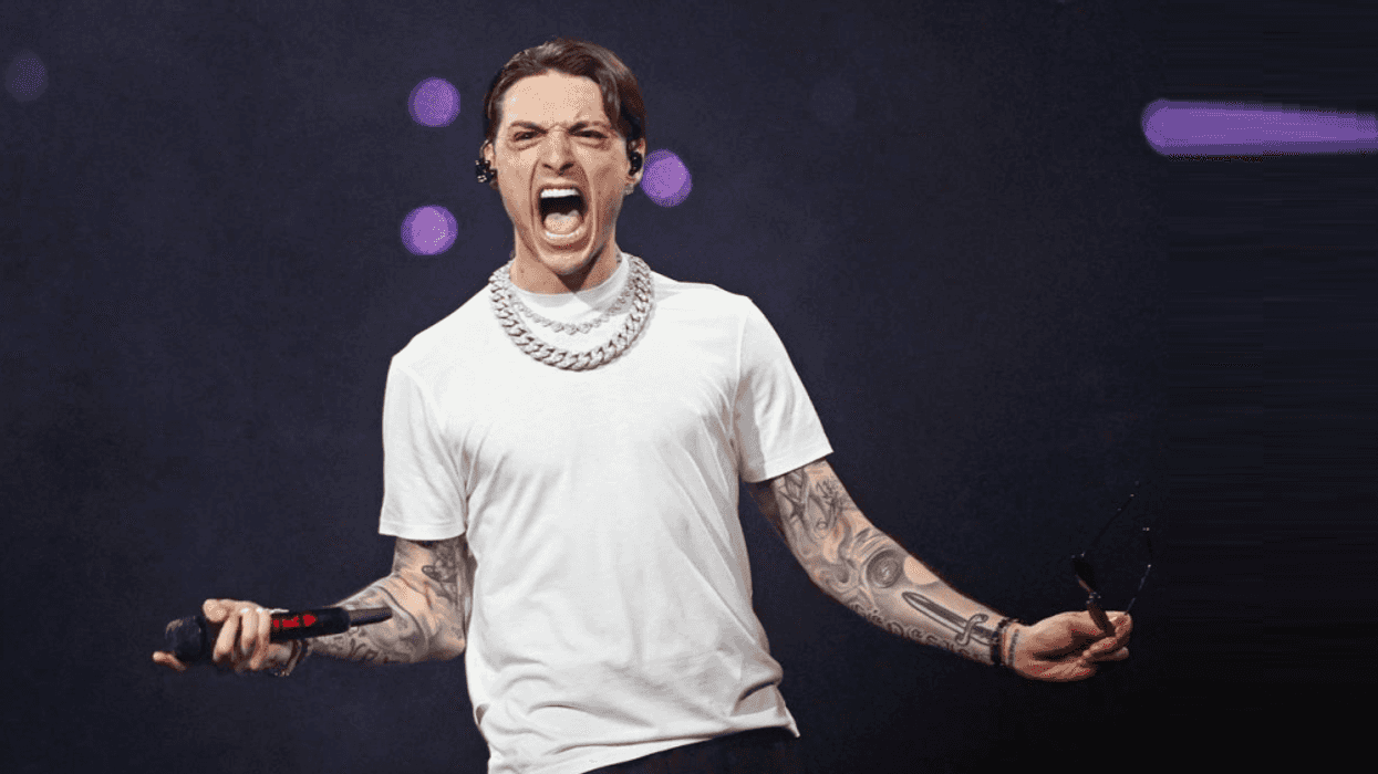 Un nuevo reconocimiento para Peso Pluma: Le otorgarán el "BMI Champion" 2025.