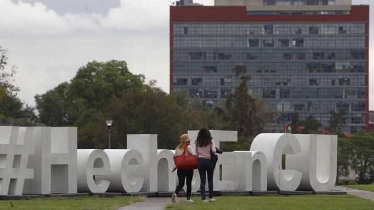 UNAM restituye a presidente de tribunal universitario acusado de acoso sexual.