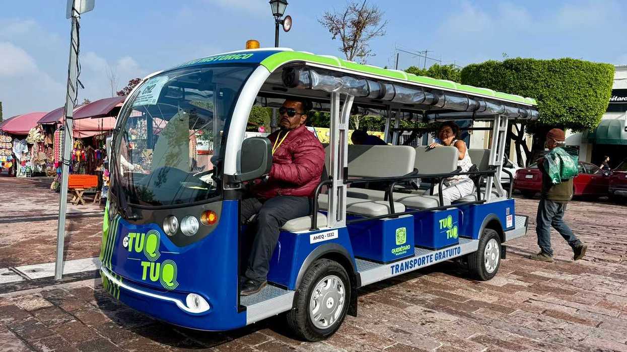 Unidad TUQ TUQ de la ruta CH2 del Eqrobus, transporte eléctrico gratuito del Centro Histórico de Querétaro