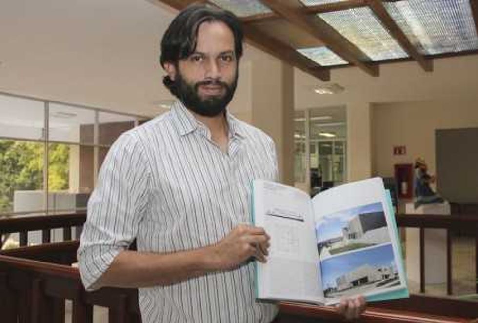 Universidad de Querétaro convoca a Premio Alejandría de Investigación.