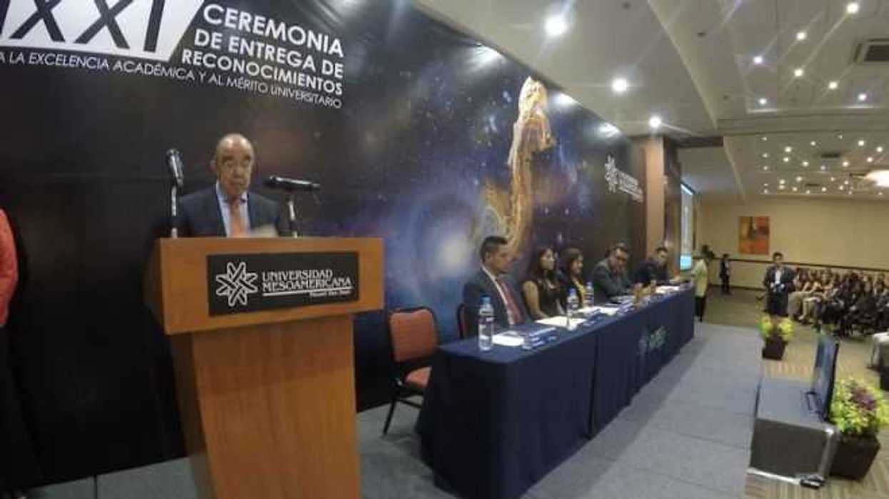universidad-mesoamericana-excelencia-academica.jpg