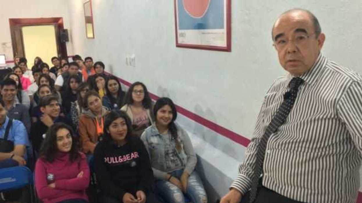 universidad-mesoamericana-san-juan-del-rio-01