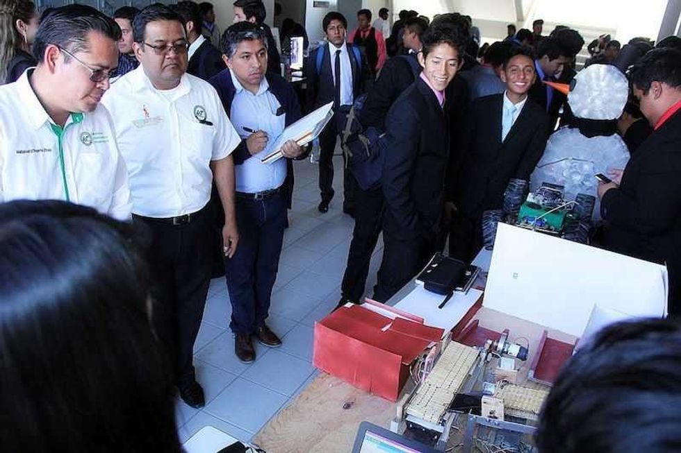 universitarios de tecamachalco puebla crean proyectos de aprendizaje 1