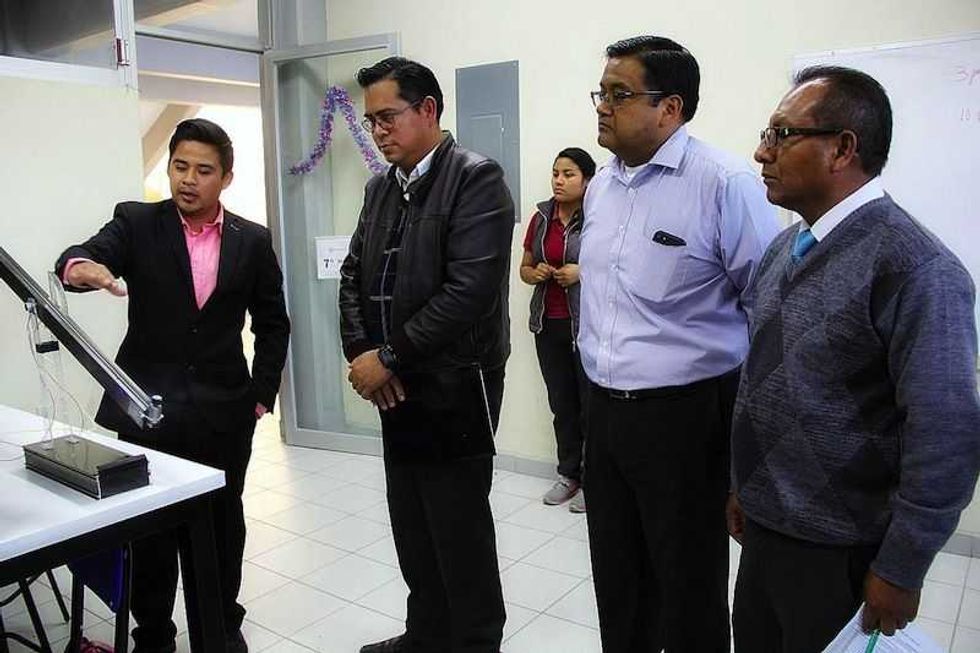 universitarios de tecamachalco puebla crean proyectos de aprendizaje