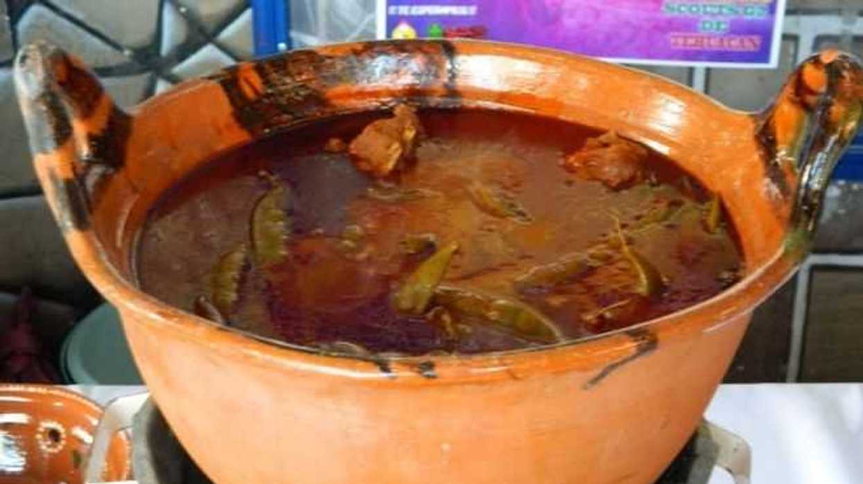 unos-100-restaurantes-en-la-ciudad-de-puebla-ofreceran-mole-de-caderas