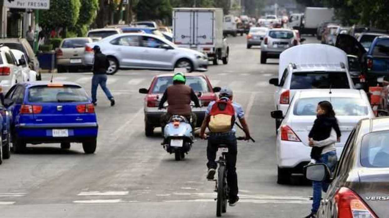 usar-transporte-publico-o-bici-ante-situacion-de-gasolina-en-la-ciudad