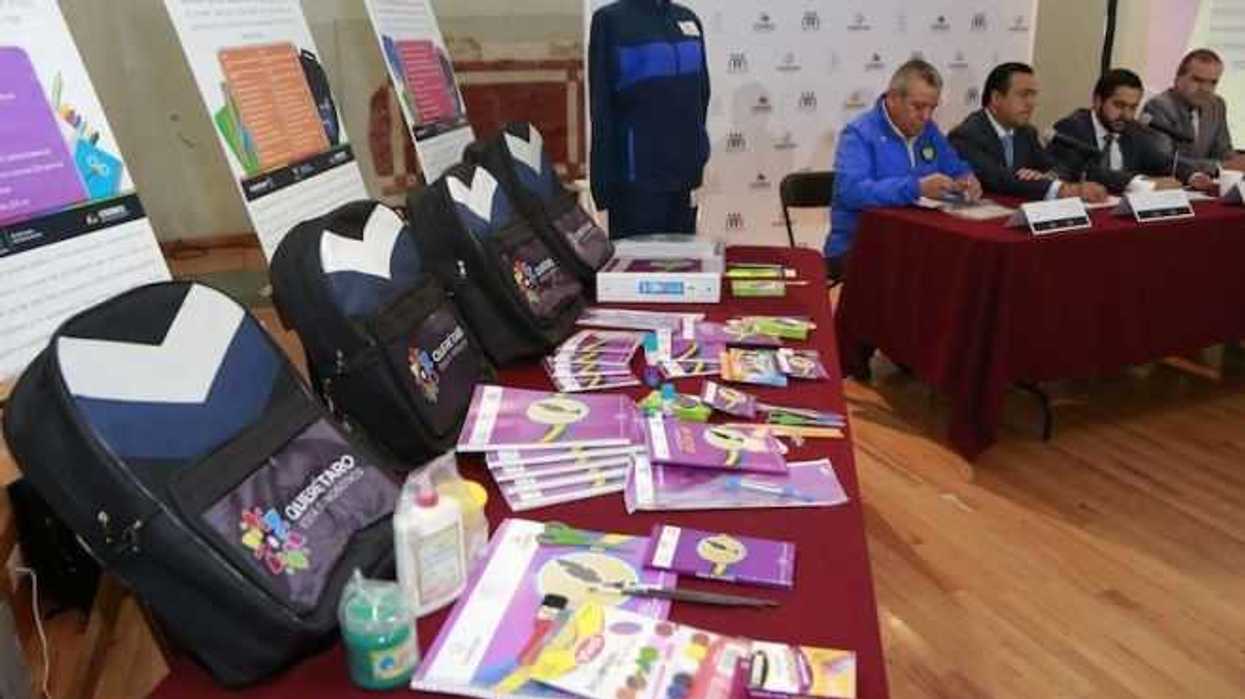 utiles-escolares-gratuitos-en-queretaro-01