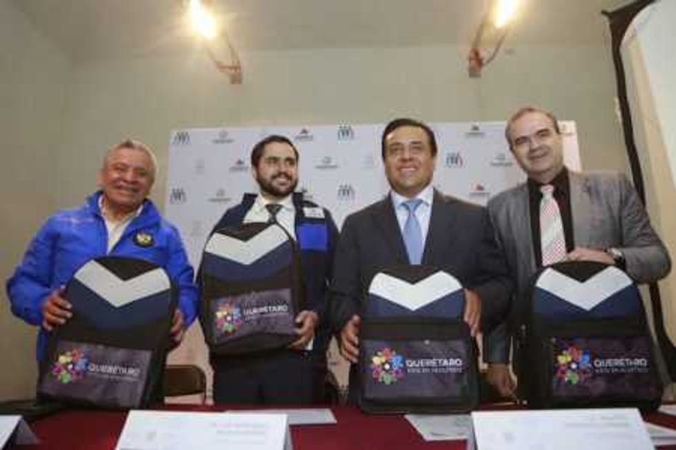 utiles-escolares-gratuitos-en-queretaro-03