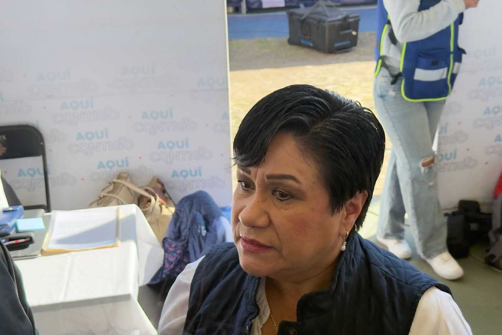 Vacunaci\u00f3n contra sarampi\u00f3n en centro de salud de Quer\u00e9taro como parte de la campa\u00f1a estatal ante 21 casos confirmados en 2026