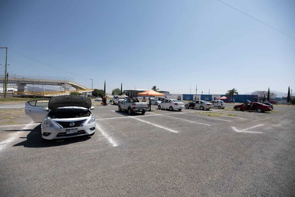 Veh\u00edculos exhibidos en el Tianguis de Autos Verificados del Centro Expositor de San Juan del R\u00edo con verificaci\u00f3n oficial