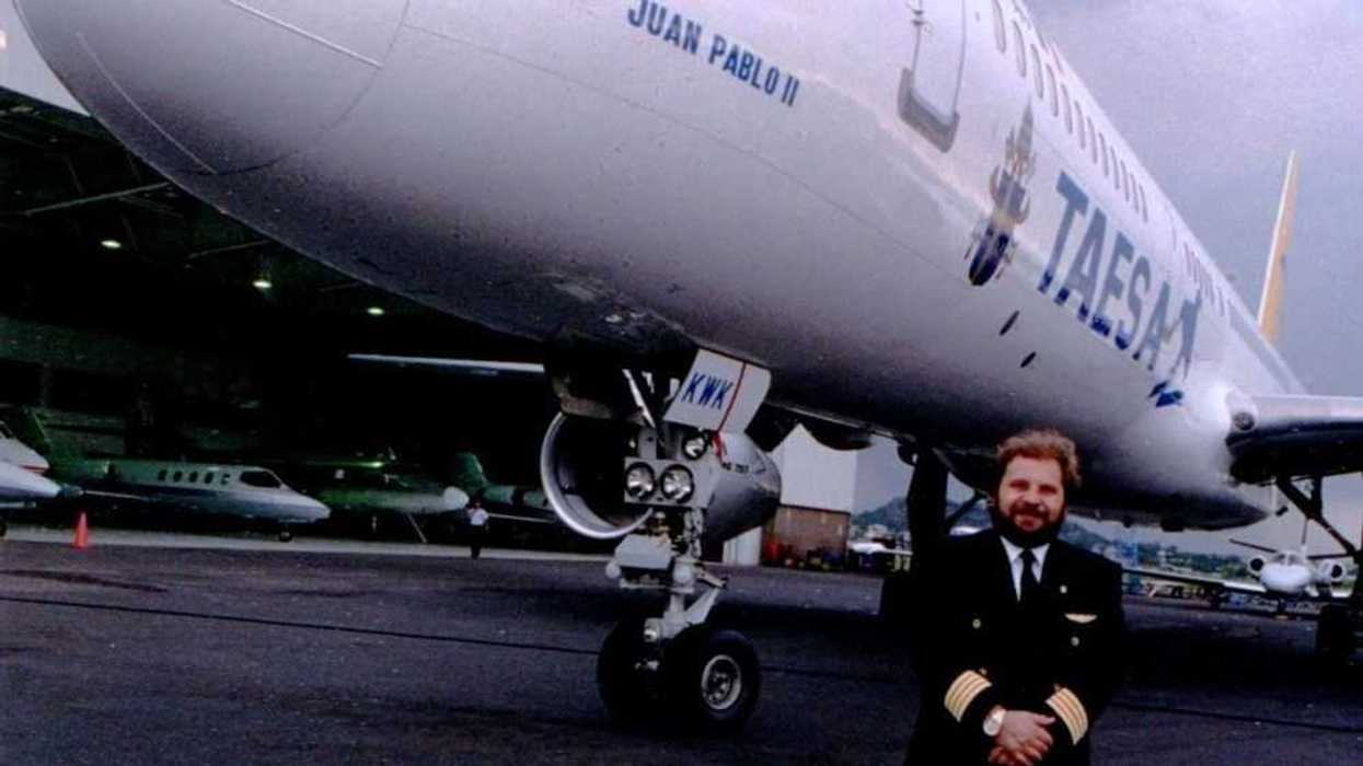 VIAJE RETROSPECTIVO DE ALBERTO ABED