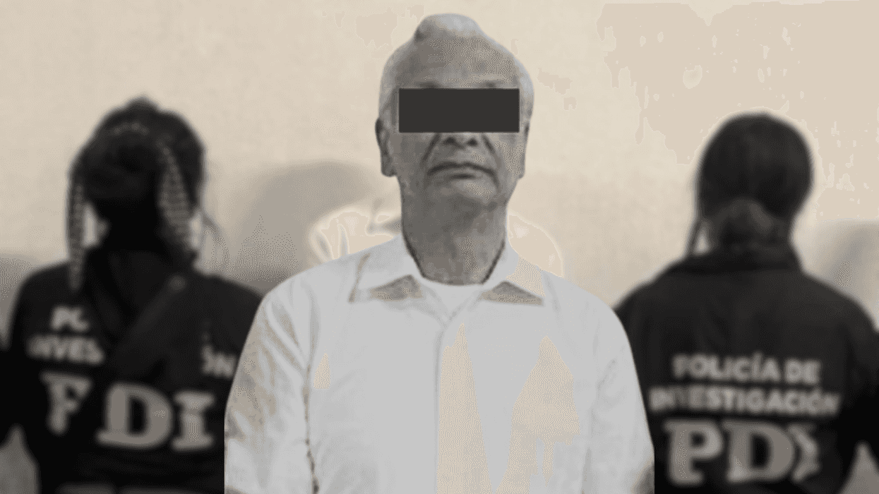 Víctor Rodríguez Padilla durante su traslado a la audiencia en la que una jueza le dictó prisión preventiva en Morelos.