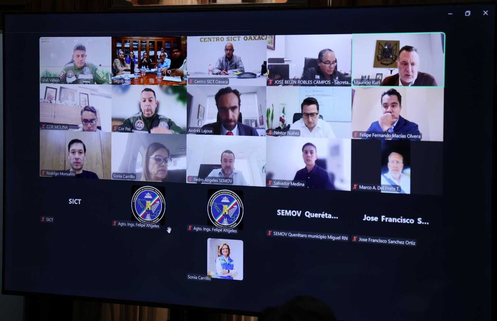 Videollamada con autoridades de SICT y la Agencia Reguladora de Transporte sobre obras del Tren M\u00e9xico-Quer\u00e9taro