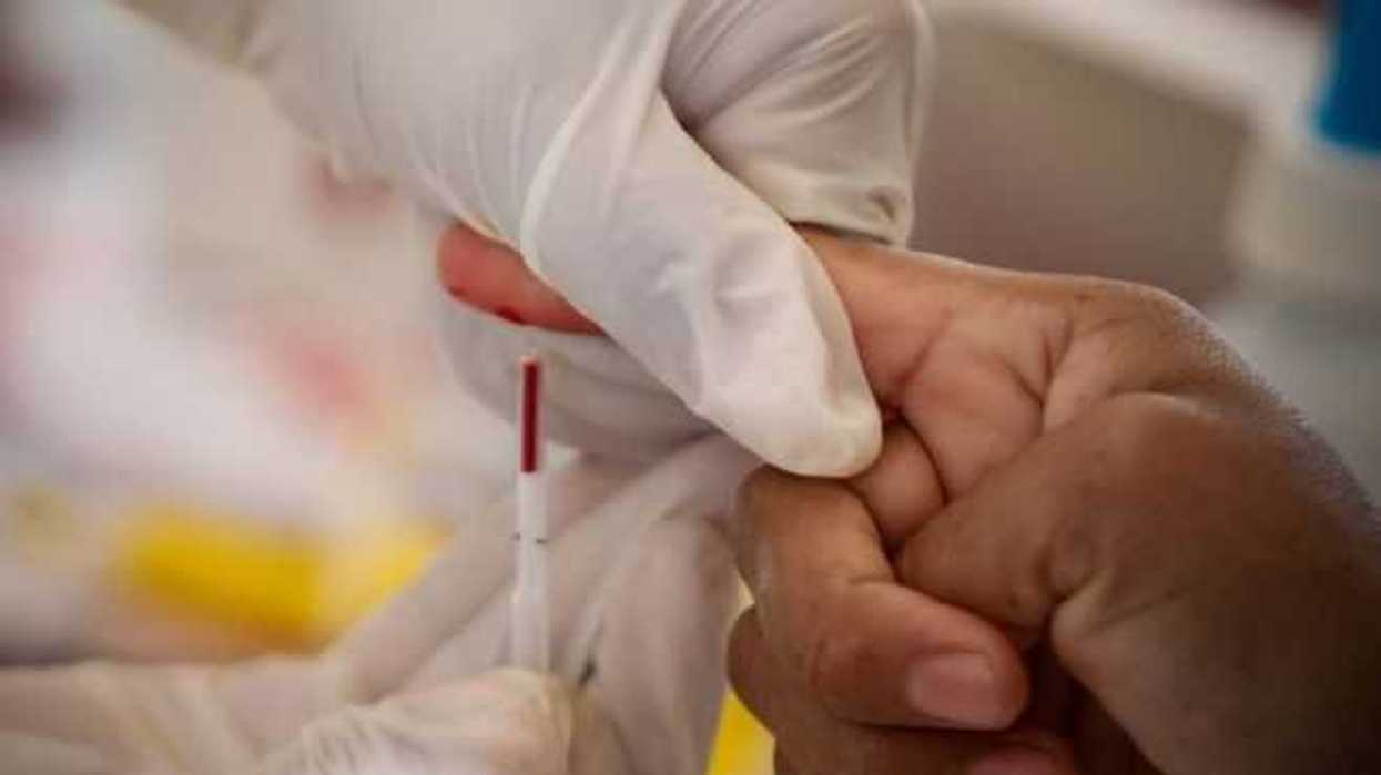 VIH evoluciona según características genéticas de poblaciones.