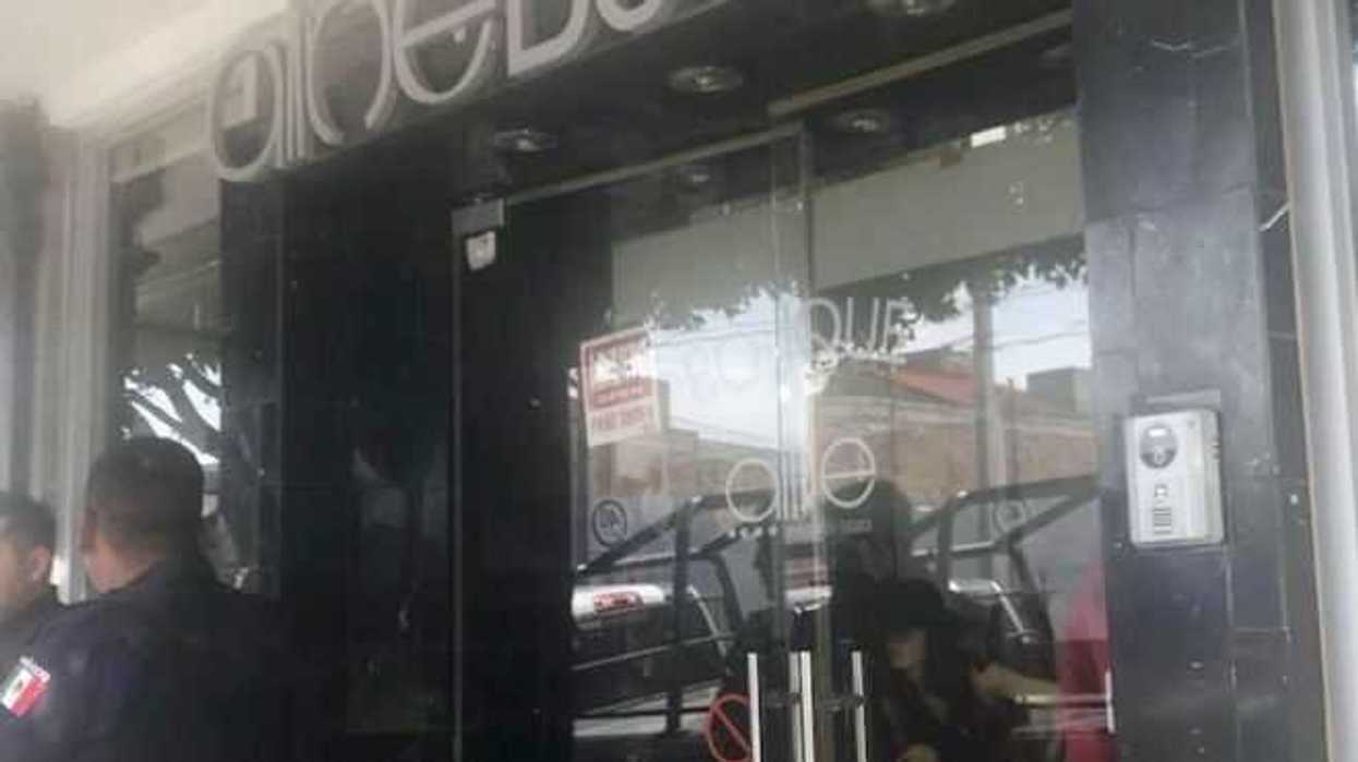 violento-robo-armado-boutique-en-pedro-escobedo