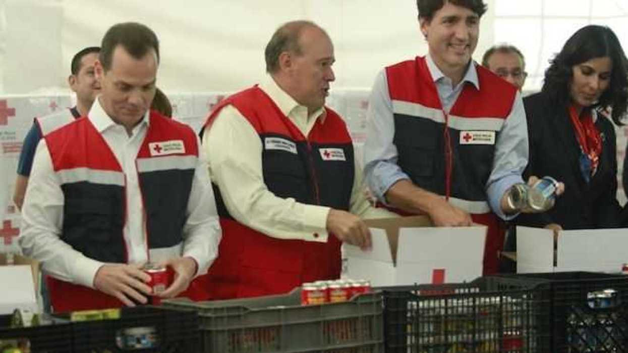 visita-primer-ministro-canada-centro-acopio-la-cruz-roja.jpg