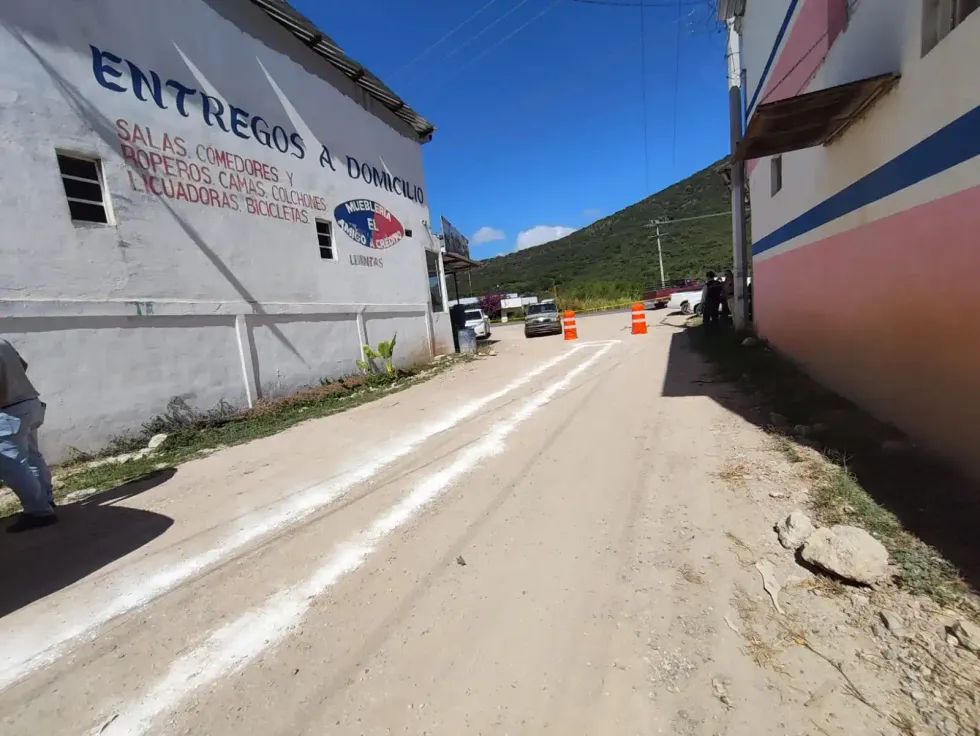 Vista de la calle de La Lagunita donde se realizar\u00e1 la ampliaci\u00f3n de la red de drenaje sanitario en Landa de Matamoros