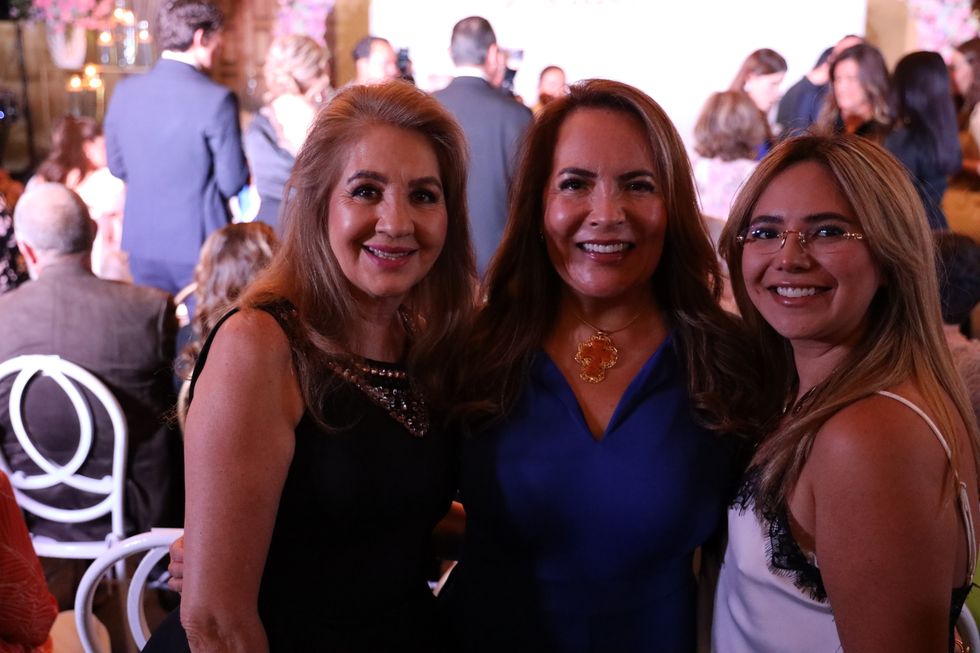 Viviana Landeras Cort\u00e9s es presentada como reina de la Feria San Juan del R\u00edo 2026 en el Portal del Diezmo