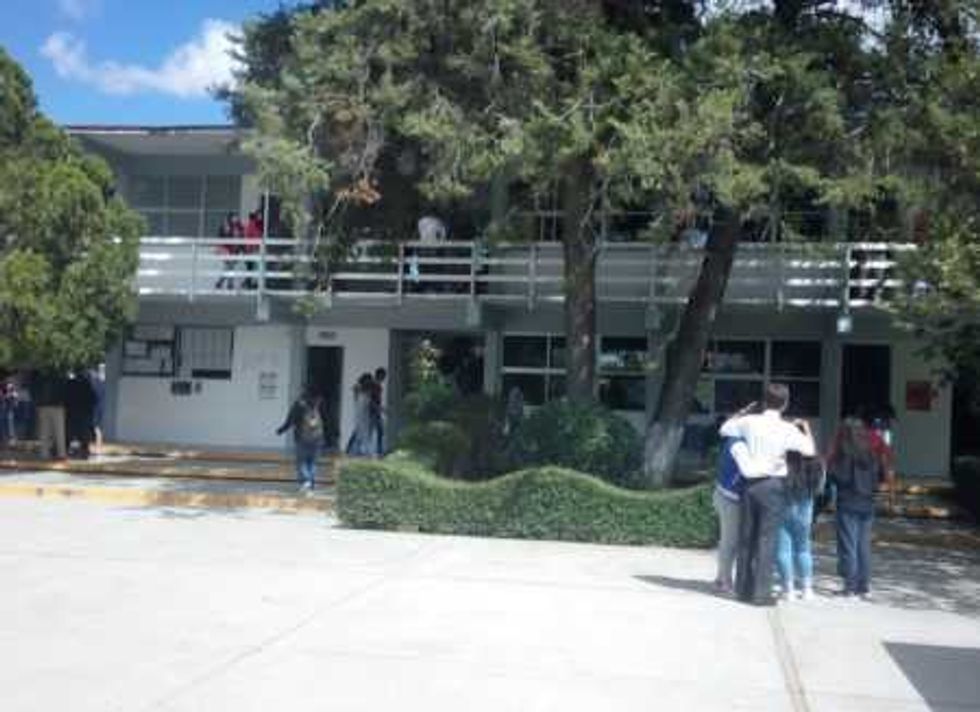 votaciones uaq rector 3