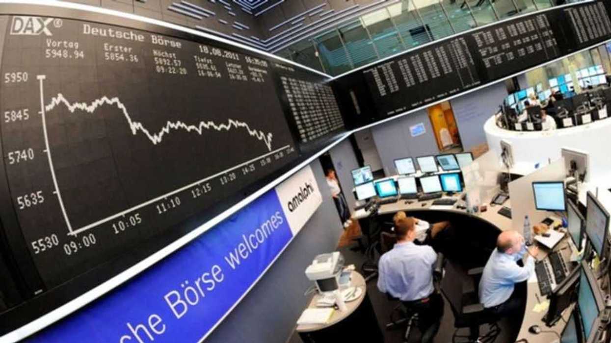 Vuelven a abrir a la baja bolsas europeas