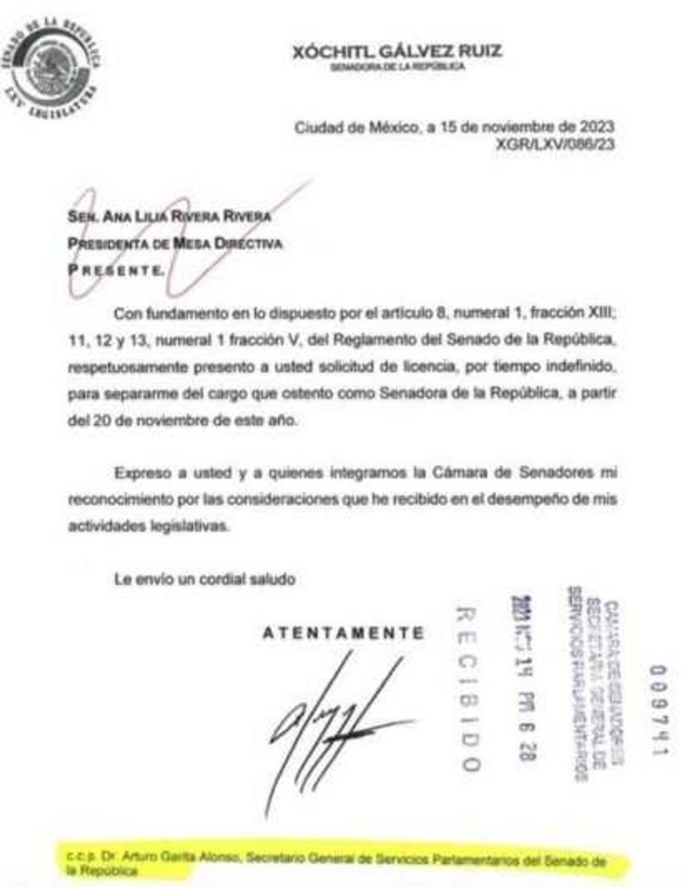 Xóchitl Gálvez solicita licencia como senadora con miras a la presidencia del país.