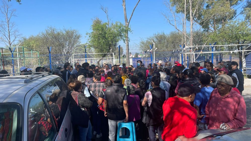 Gestiona Germain Garfias mejoras a tianguis Las Garzas.